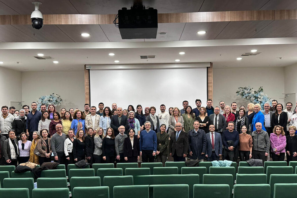 “Yapay Zekâ ile Anestezide Geleceğe Yolculuk” Konulu Aylık Eğitim Toplantımızı Gerçekleştirdik.